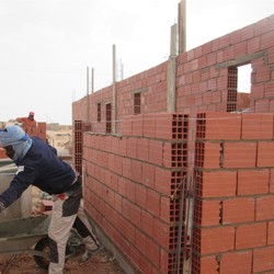 Better schools for 2200+ girls and boys of the saharawi camp ... Image 10