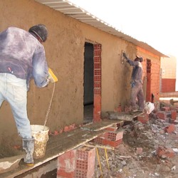 Better schools for 2200+ girls and boys of the saharawi camp ... Image 9